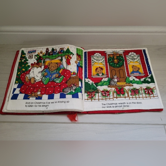Children's Soft Book Christmas Book Great Gift Holiday Fabric Book Quilted - Picture 5 of 7